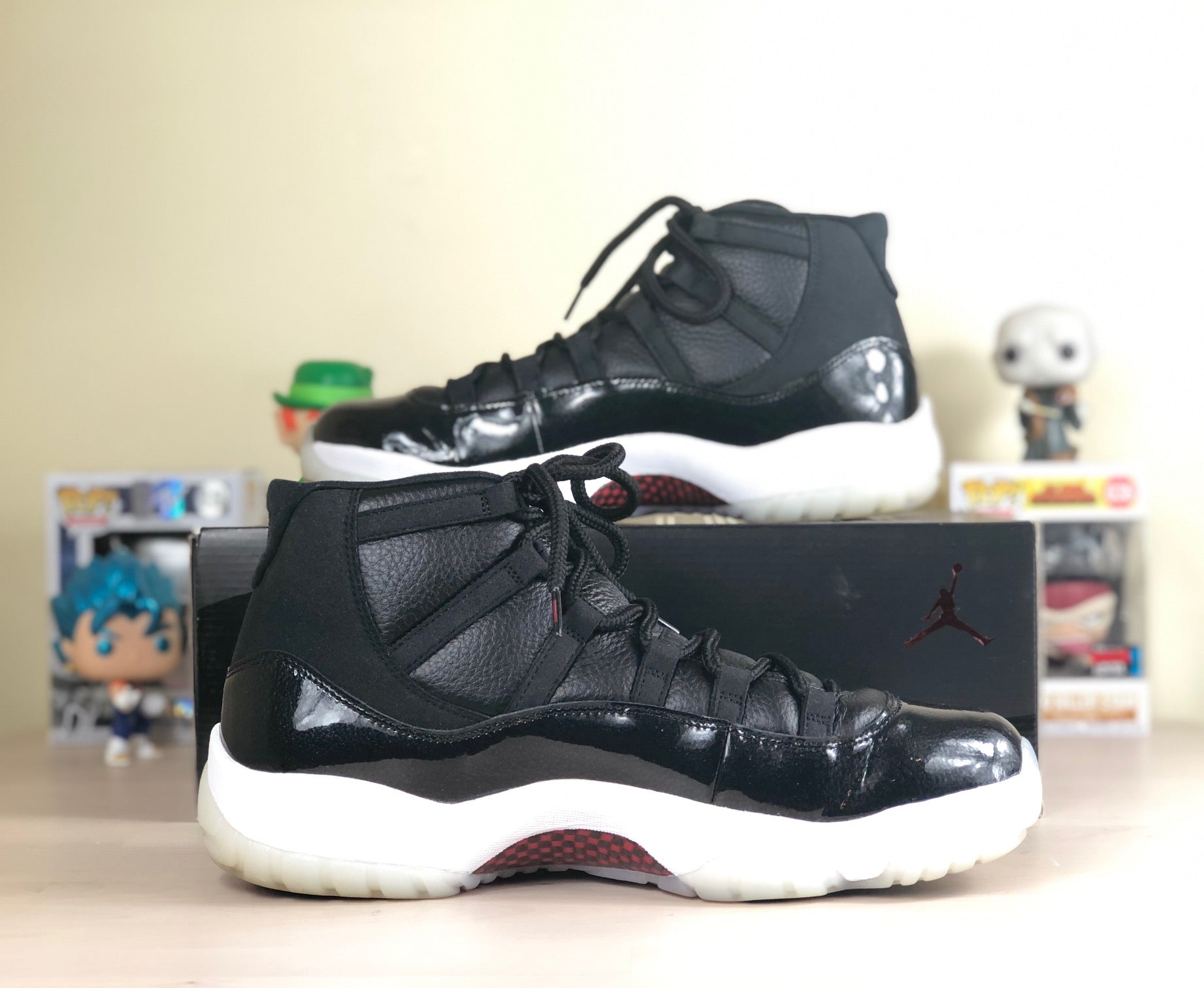 Air Jordan XI (11) Retro '72-10' (Size 12)